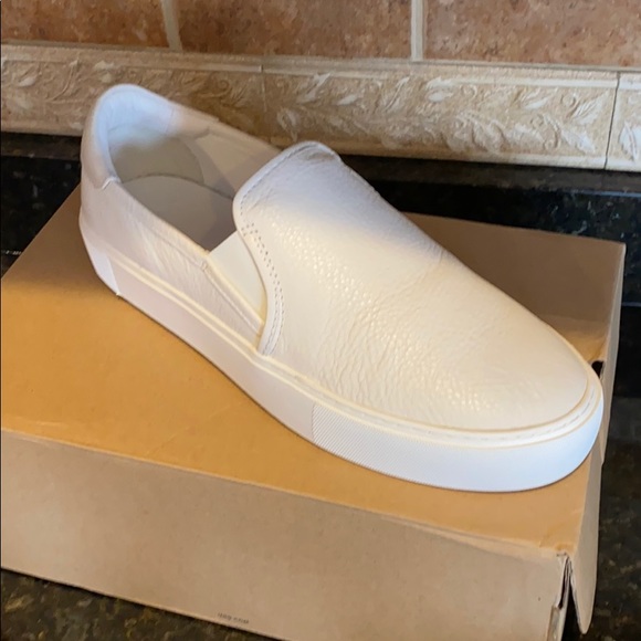 ugg jass white